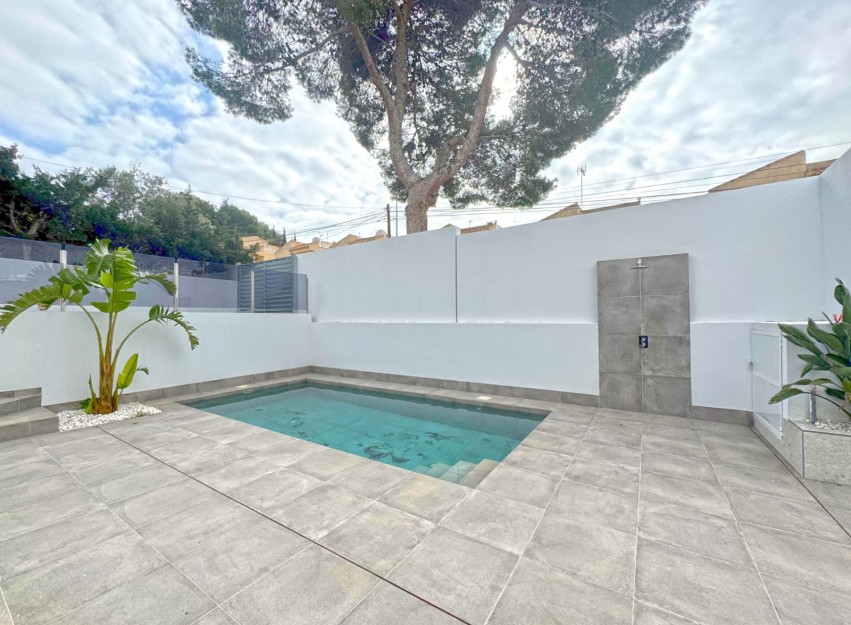 Herverkoop - Villa - Torrevieja - Los Balcones