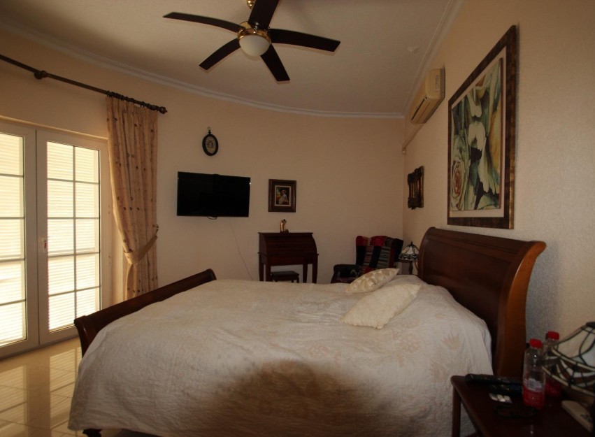 Herverkoop - Villa - Torrevieja - Punta Prima