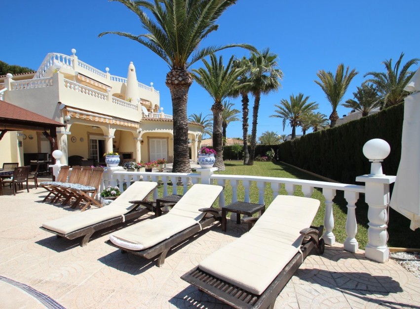 Herverkoop - Villa - Torrevieja - Punta Prima