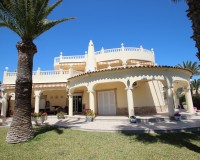 Herverkoop - Villa - Torrevieja - Punta Prima