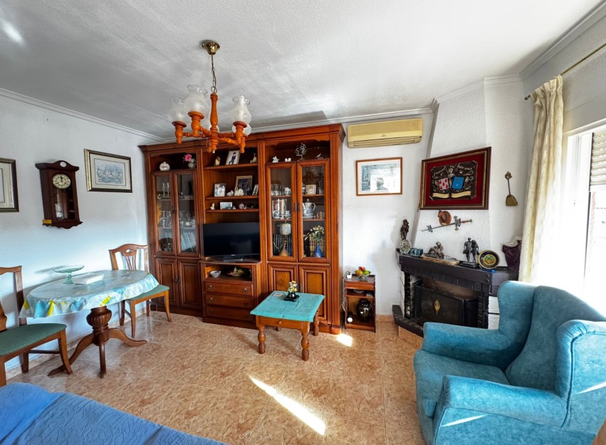 Herverkoop - Villa - Torrevieja - Punta Prima