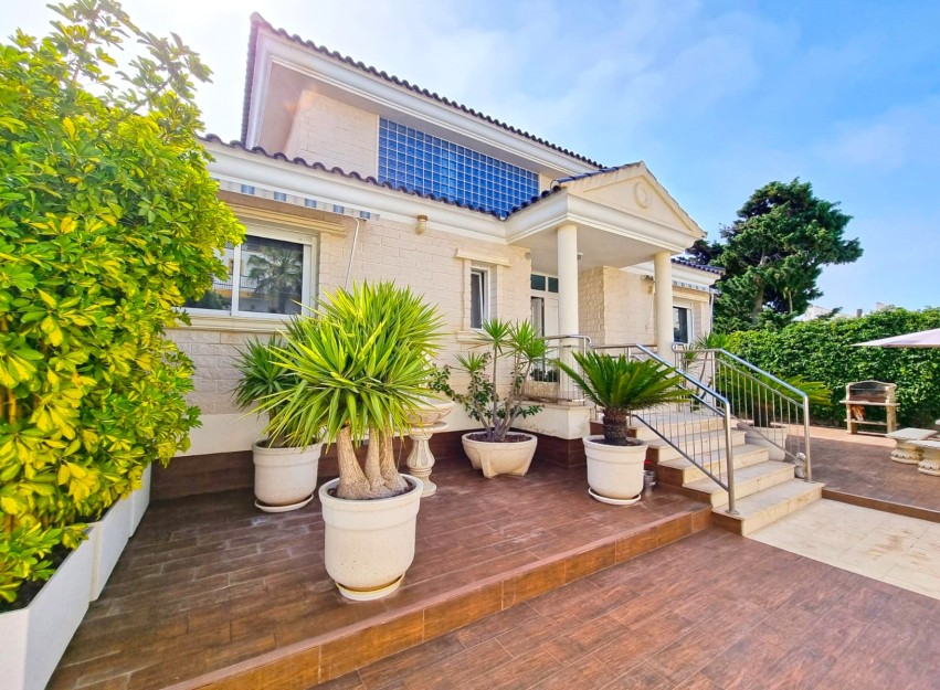 Herverkoop - Villa - Torrevieja - Torrelamata - La Mata