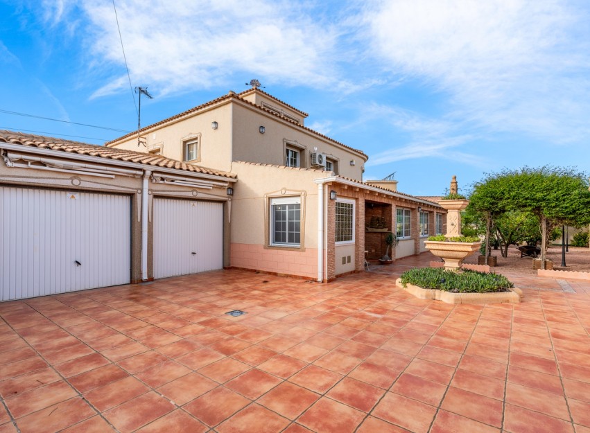 Herverkoop - Villa - Torrevieja