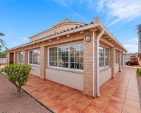 Herverkoop - Villa - Torrevieja