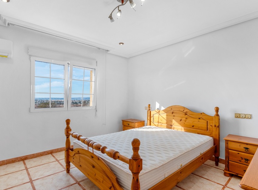 Herverkoop - Villa - Torrevieja