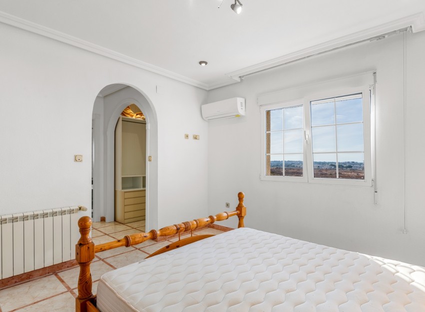 Herverkoop - Villa - Torrevieja