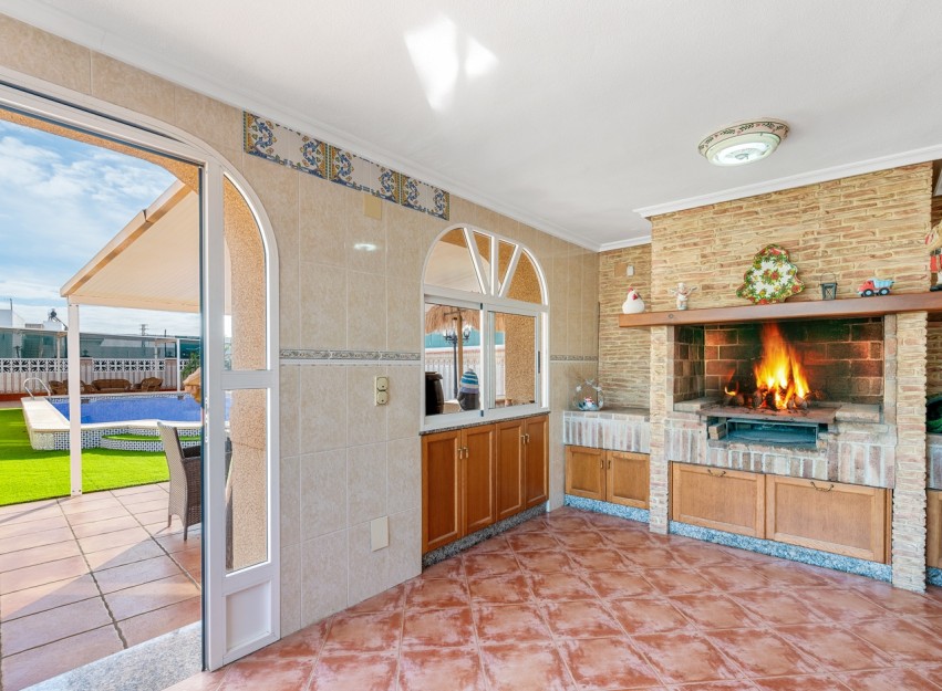 Herverkoop - Villa - Torrevieja