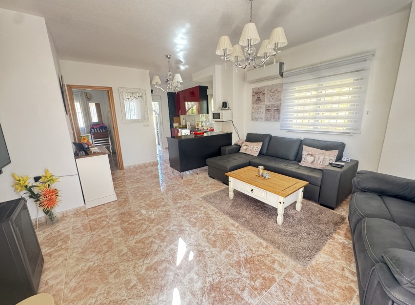Herverkoop - Villa - Villamartín - Lomas del Golf