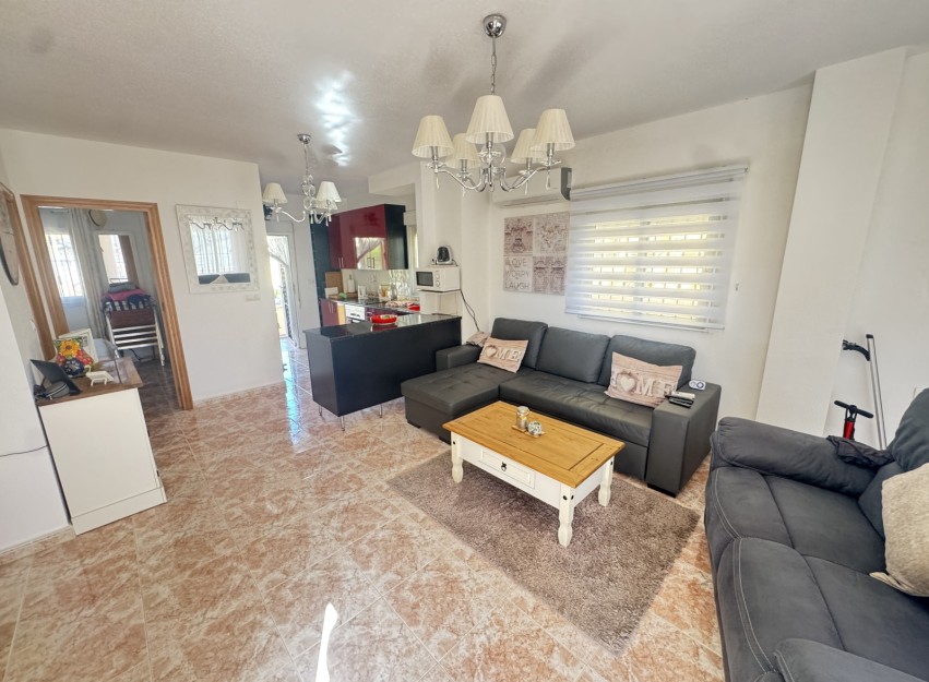 Herverkoop - Villa - Villamartín - Lomas del Golf