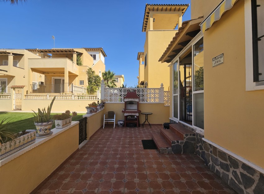 Herverkoop - Villa - Villamartín - Lomas del Golf