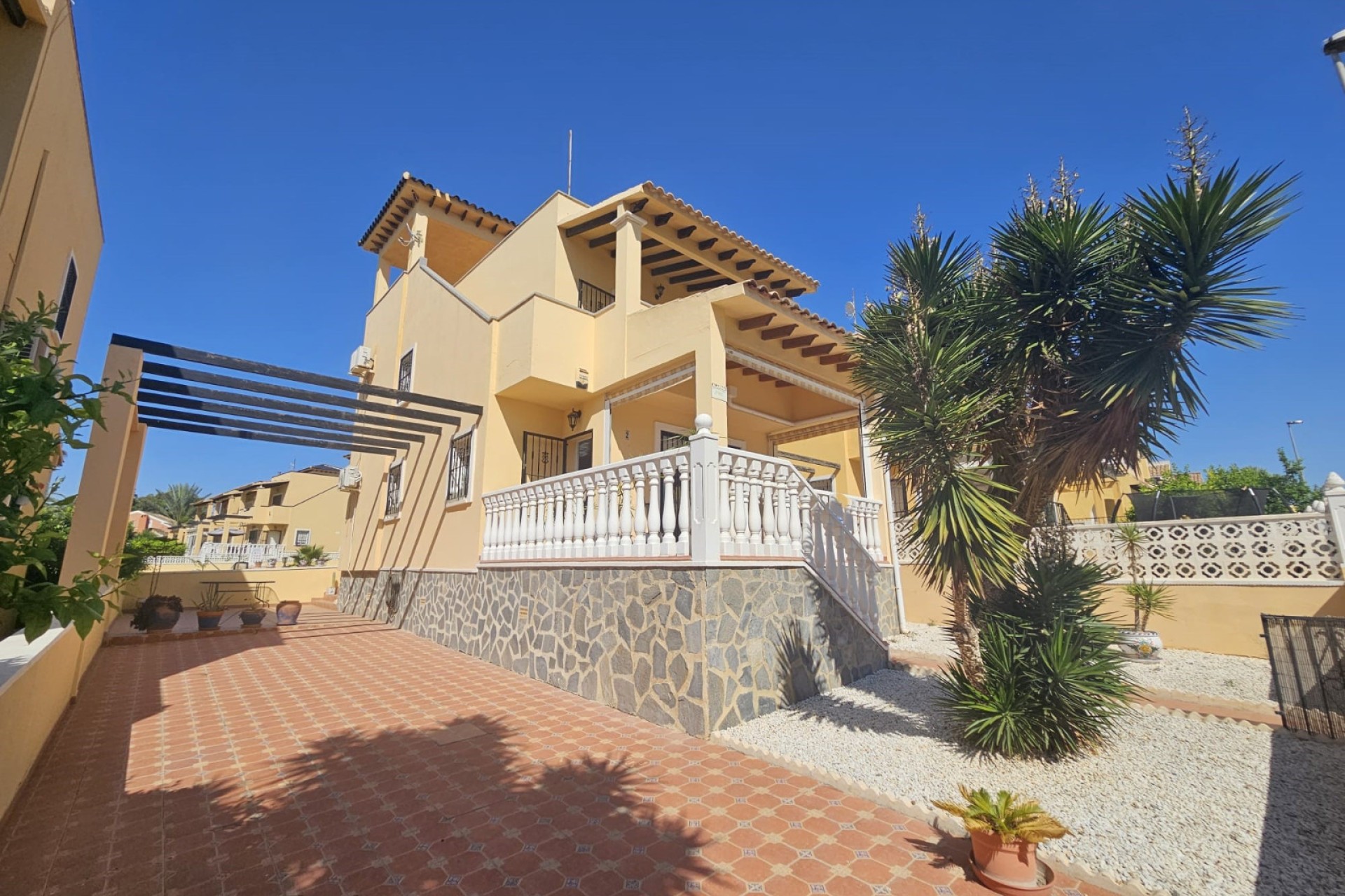 Herverkoop - Villa - Villamartín - Lomas del Golf