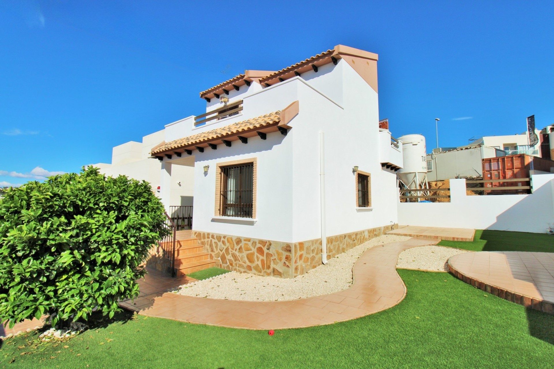 Herverkoop - Villa - Villamartín - PAU 8