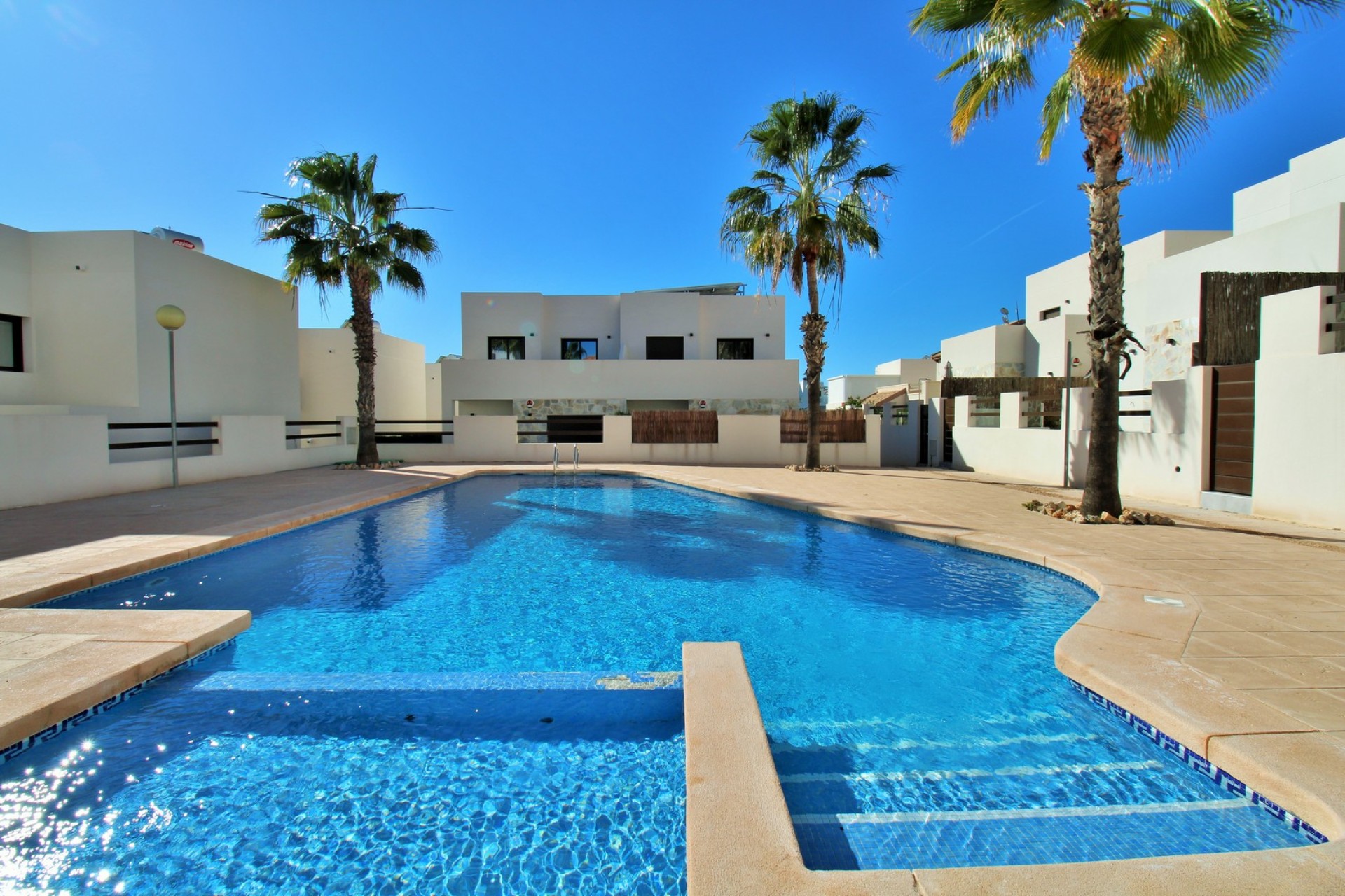 Herverkoop - Villa - Villamartín - PAU 8