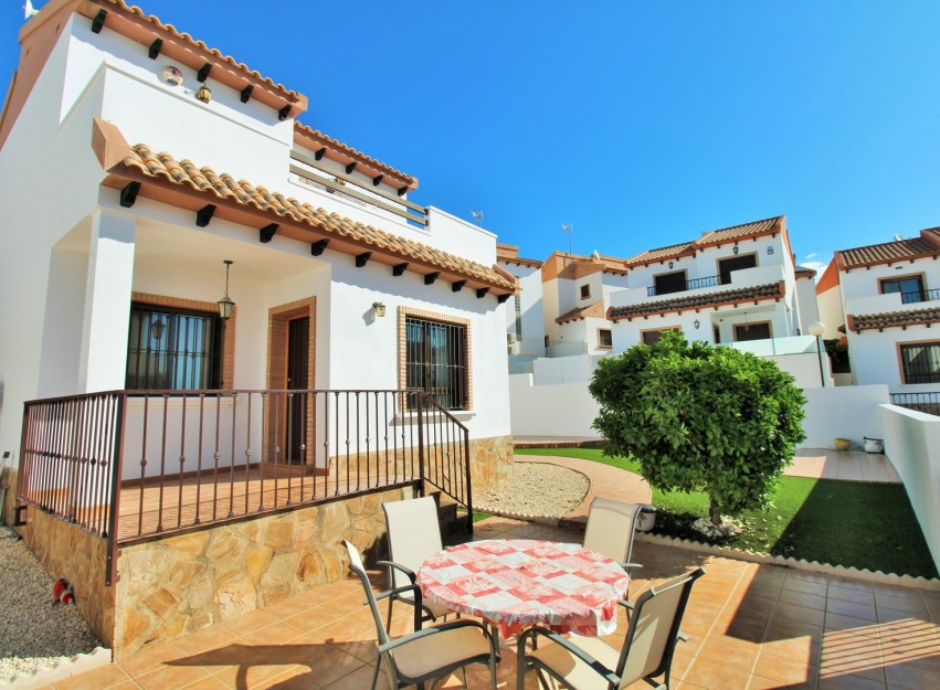 Herverkoop - Villa - Villamartín - PAU 8