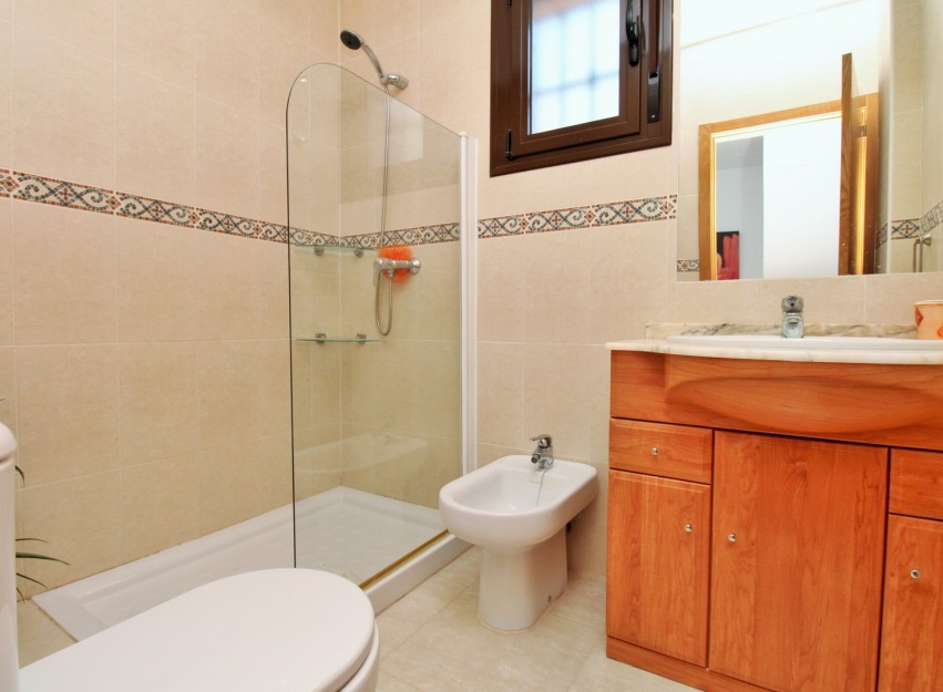 Herverkoop - Villa - Villamartín - PAU 8