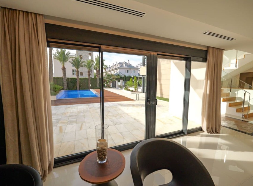 New Build - Villa - Torrevieja