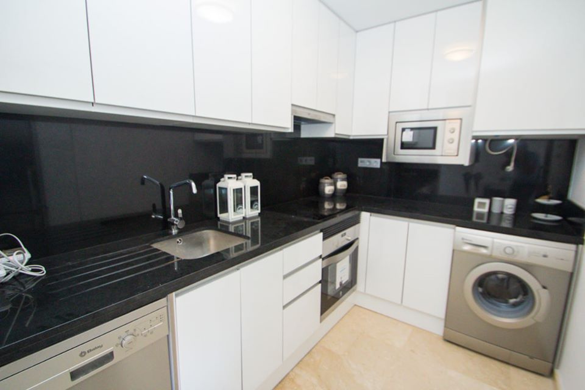 Nieuwbouw Woningen - Apartment - Res. Las Filipinas