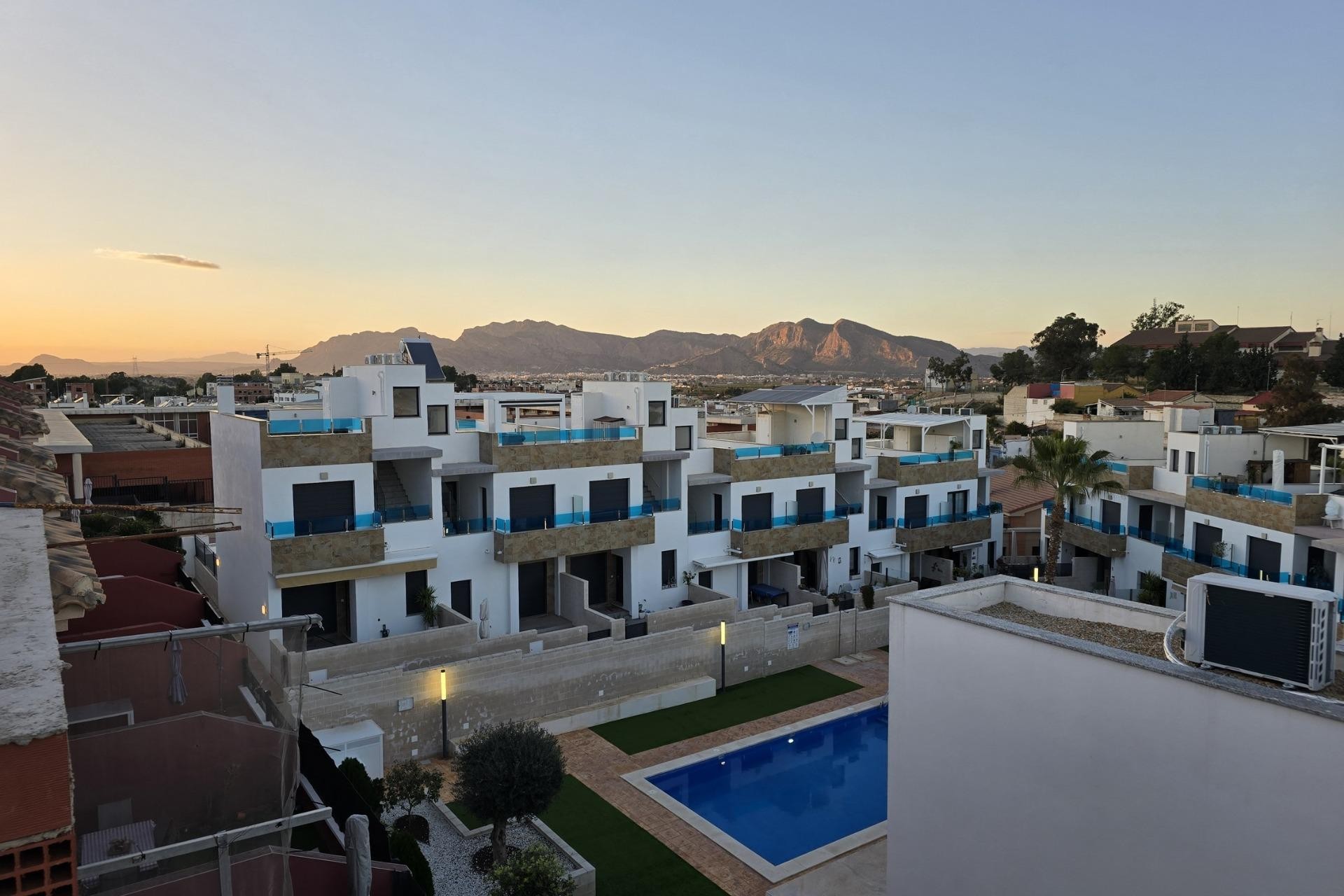 Nieuwbouw Woningen - Town House - Bigastro - pueblo