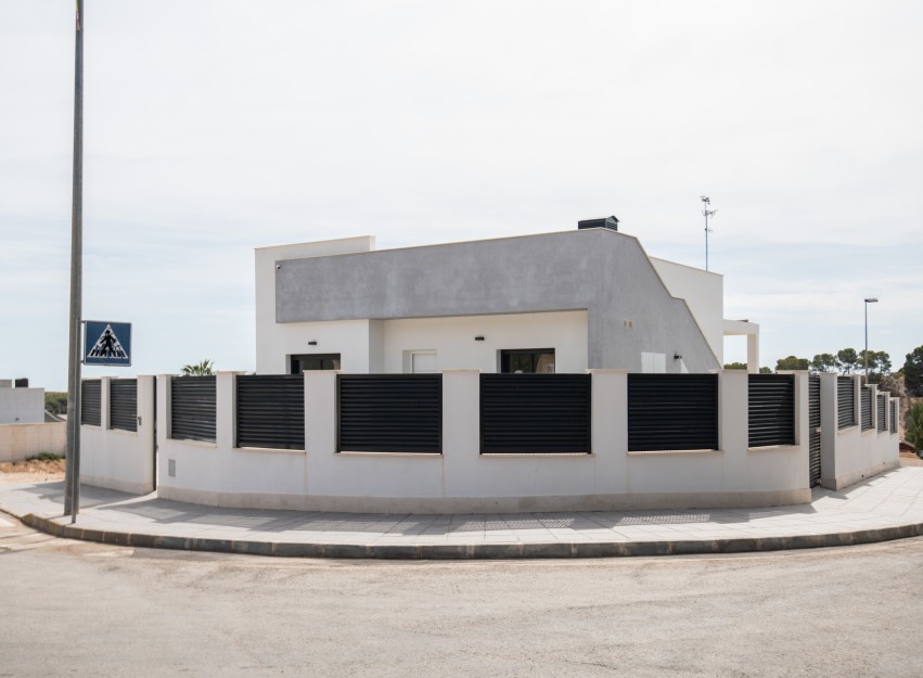 Nouvelle construction - detached - Pinar de Campoverde