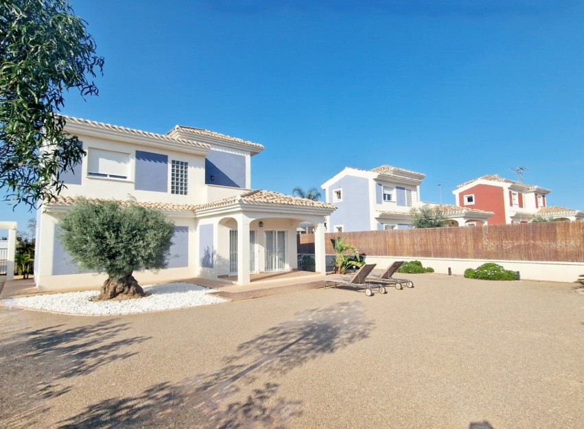 Nouvelle construction - detached - Purias