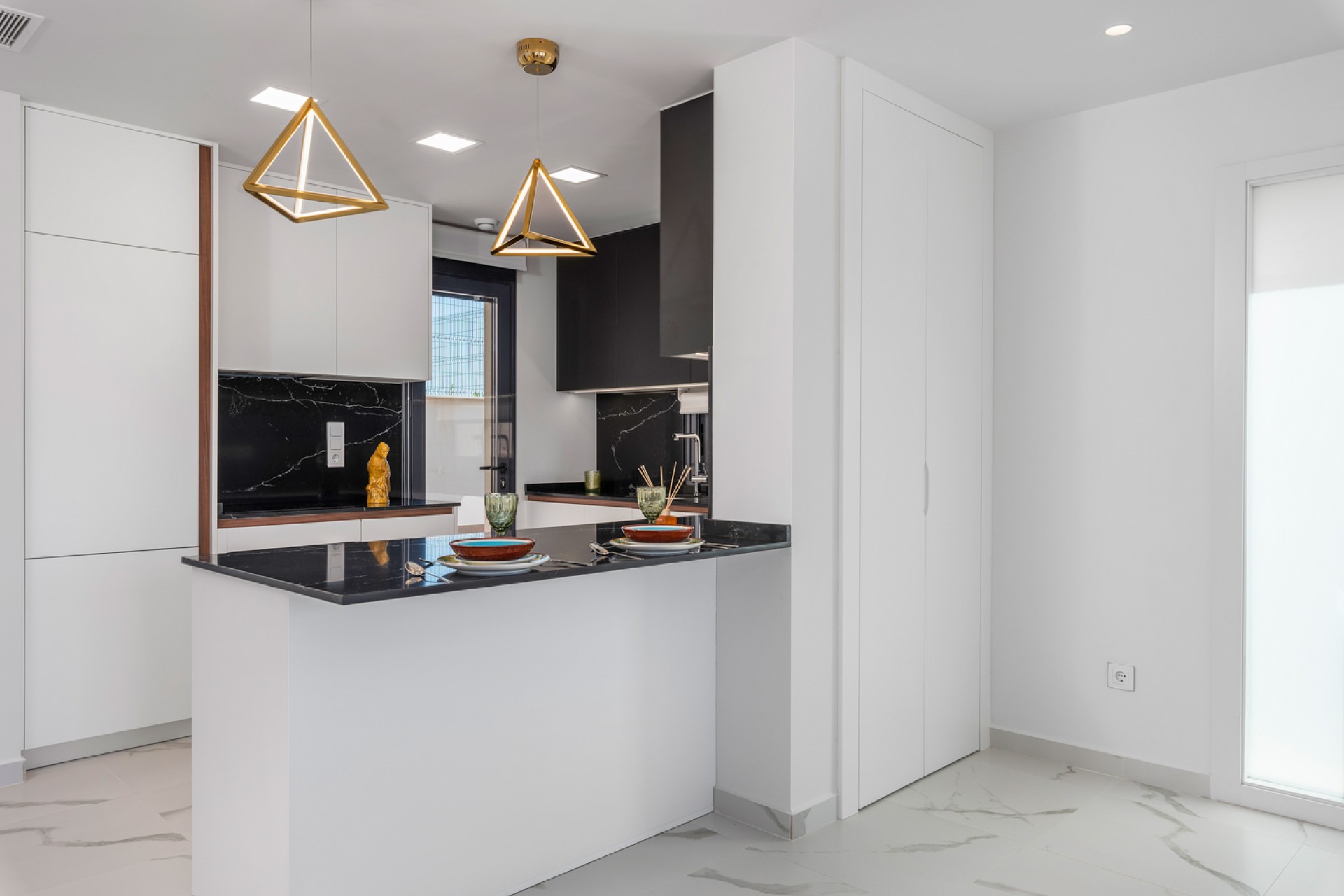 Nouvelle construction - low-bungalow - San Miguel de Salinas