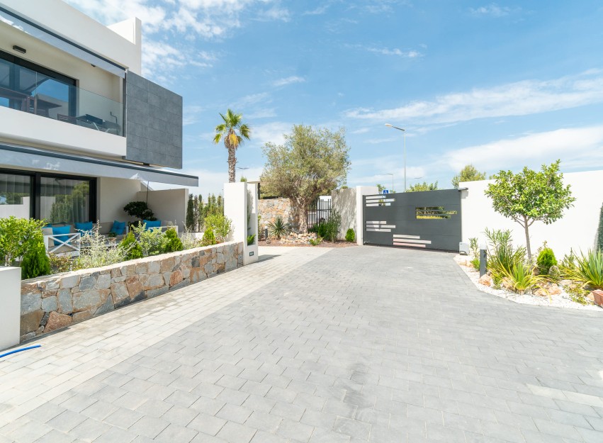 Nouvelle construction - low-bungalow - Torrevieja