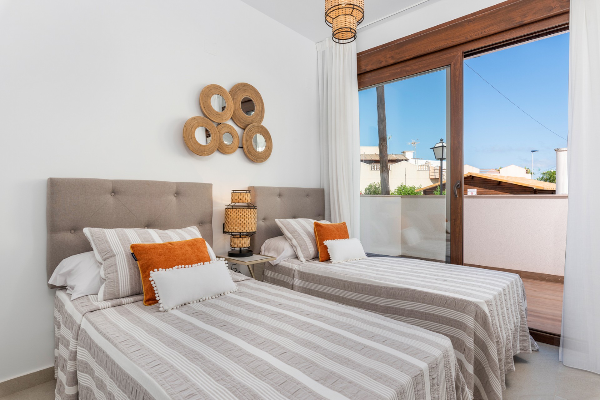 Nouvelle construction - low-bungalow - Torrevieja