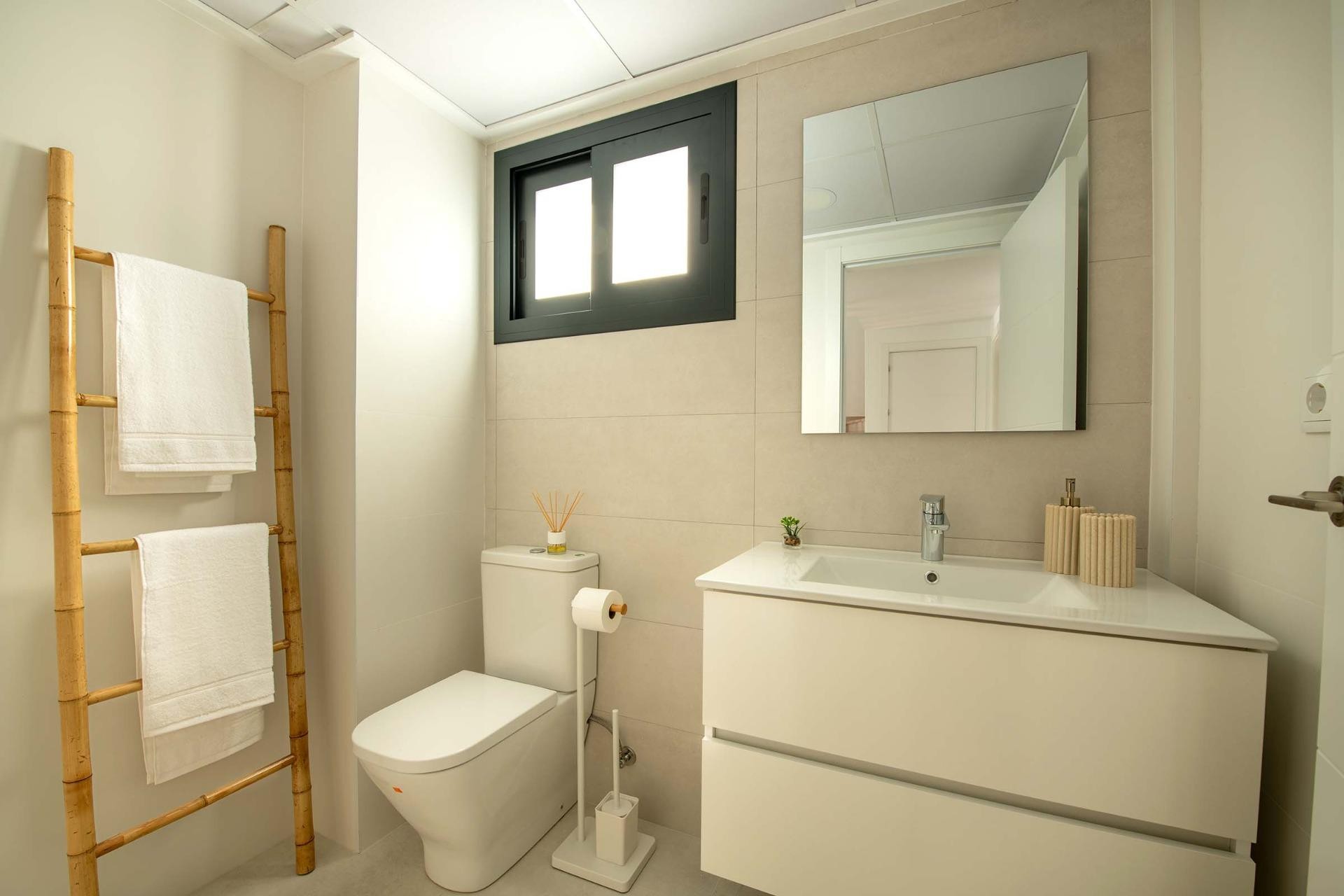 Nouvelle construction - Town House - Cox - San Fernando