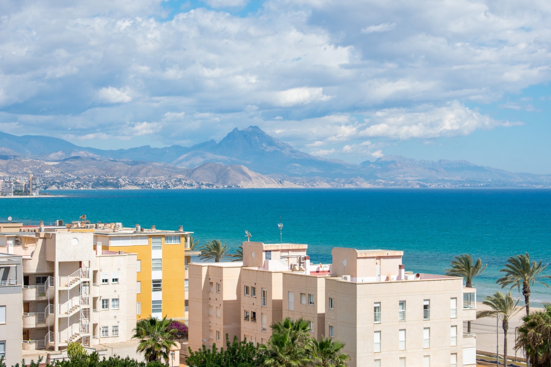 Resale - Apartment - Alicante - El Campello