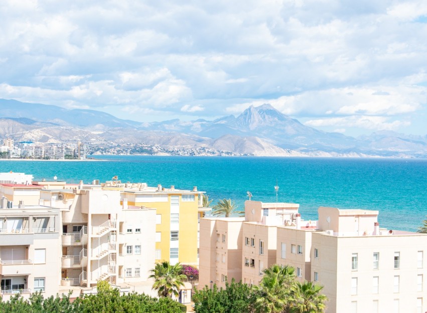 Resale - Apartment - Alicante - El Campello