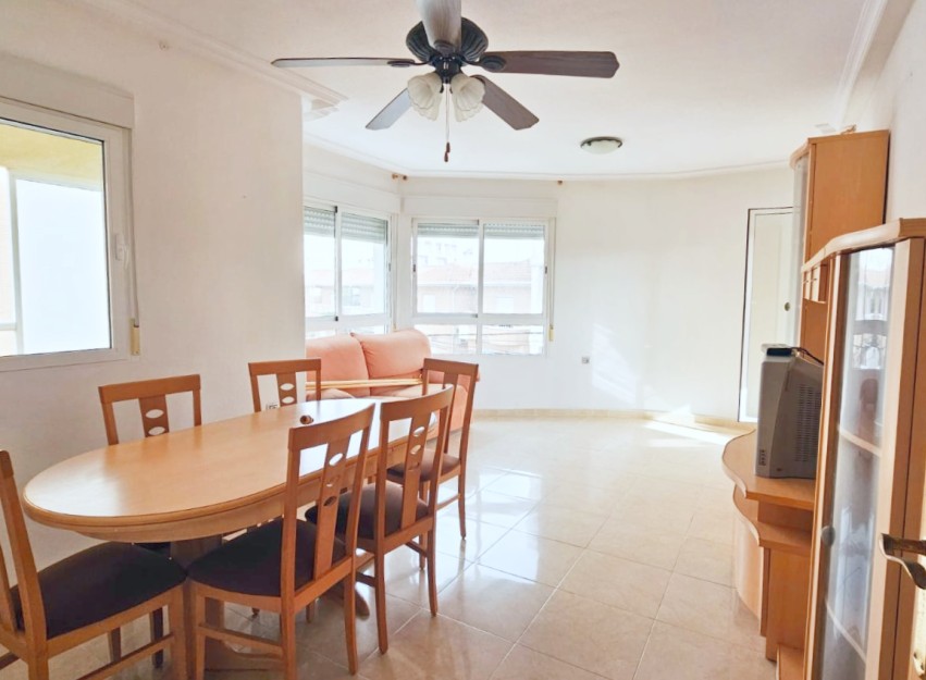 Resale - Apartment - Almoradí - Alicante