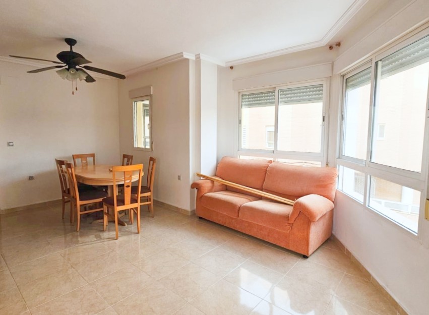 Resale - Apartment - Almoradí - Alicante