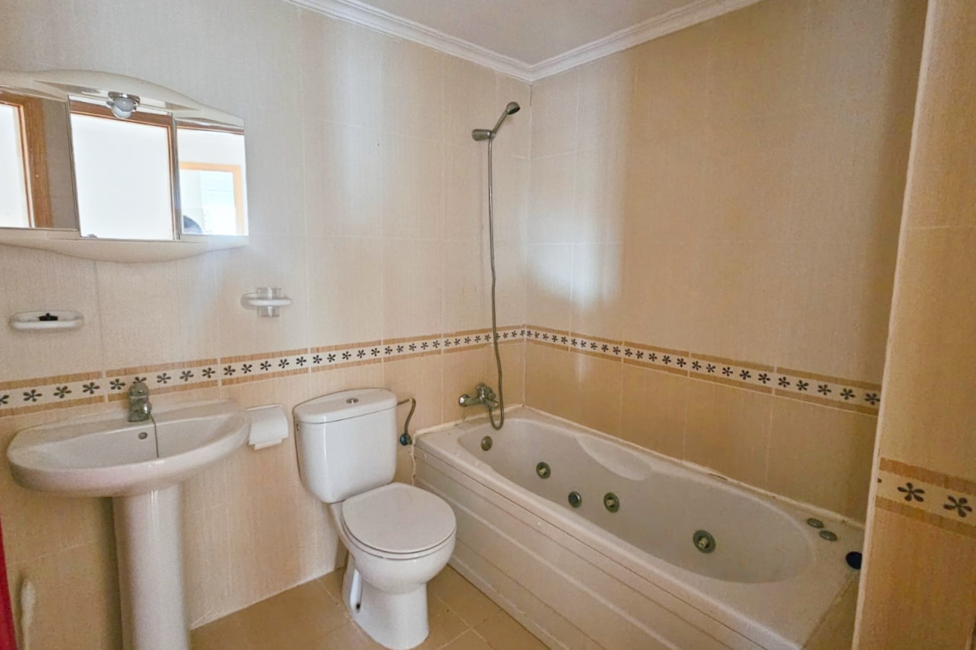 Resale - Apartment - Almoradí - Alicante