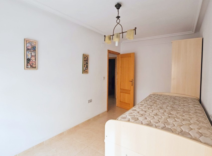 Resale - Apartment - Almoradí - Alicante