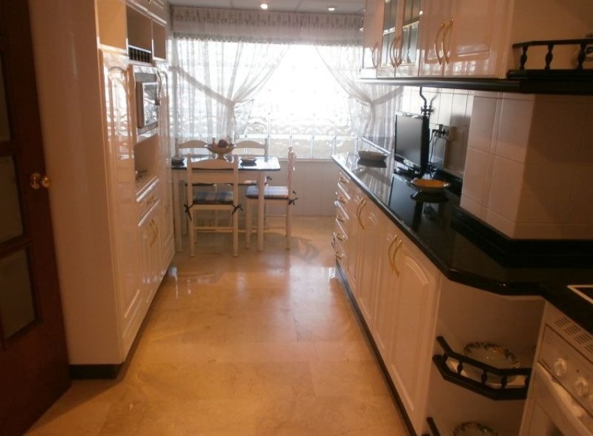 Resale - Apartment - Benidorm - Levante