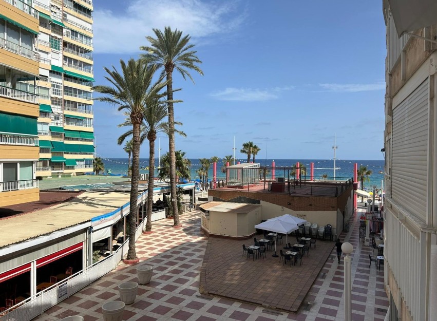 Resale - Apartment - Benidorm - Levante
