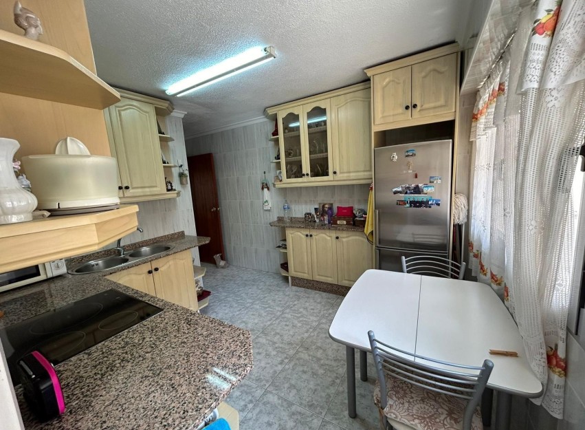 Resale - Apartment - Benidorm - Levante