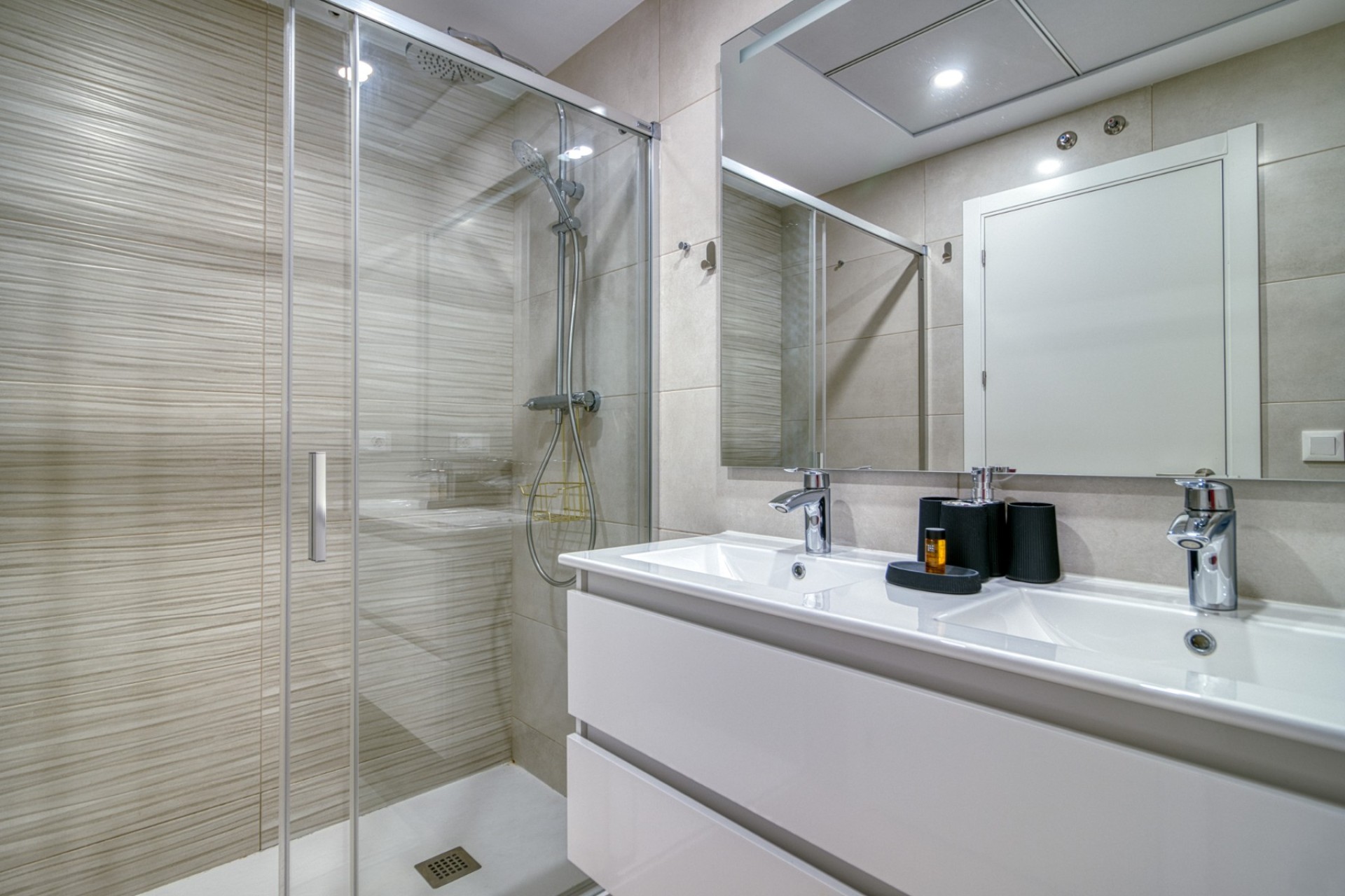 Resale - Apartment - Benidorm - Playa Poniente