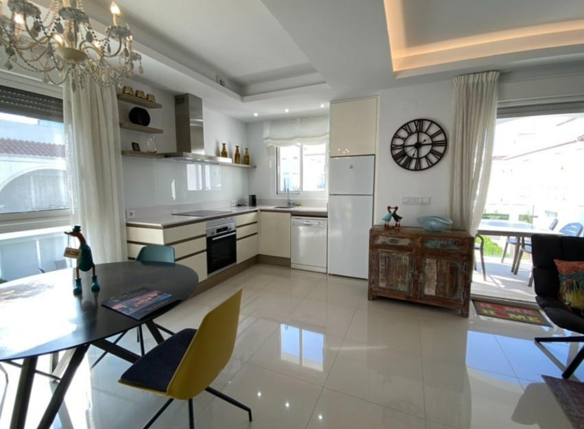Resale - Apartment - Ciudad Quesada