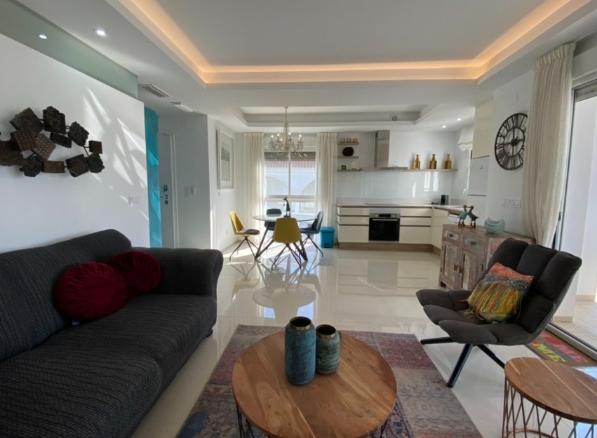 Resale - Apartment - Ciudad Quesada