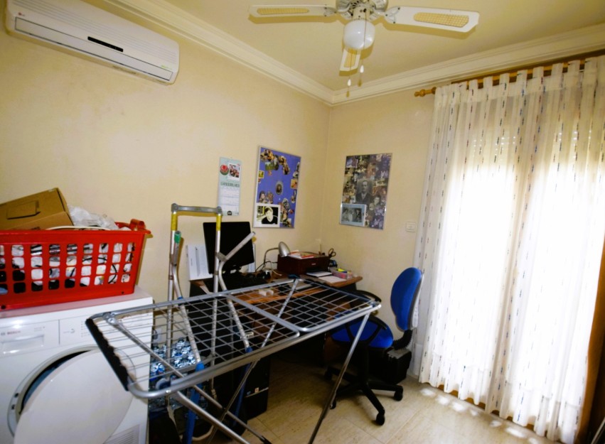 Resale - Apartment - Guardamar del Segura - Campomar