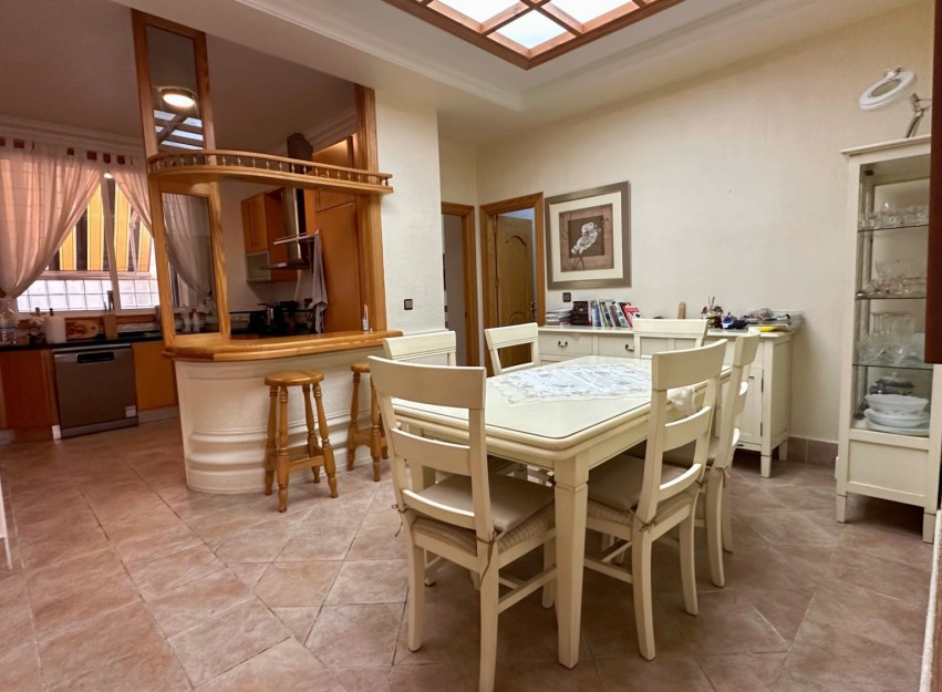 Resale - Apartment - Guardamar del Segura - Center