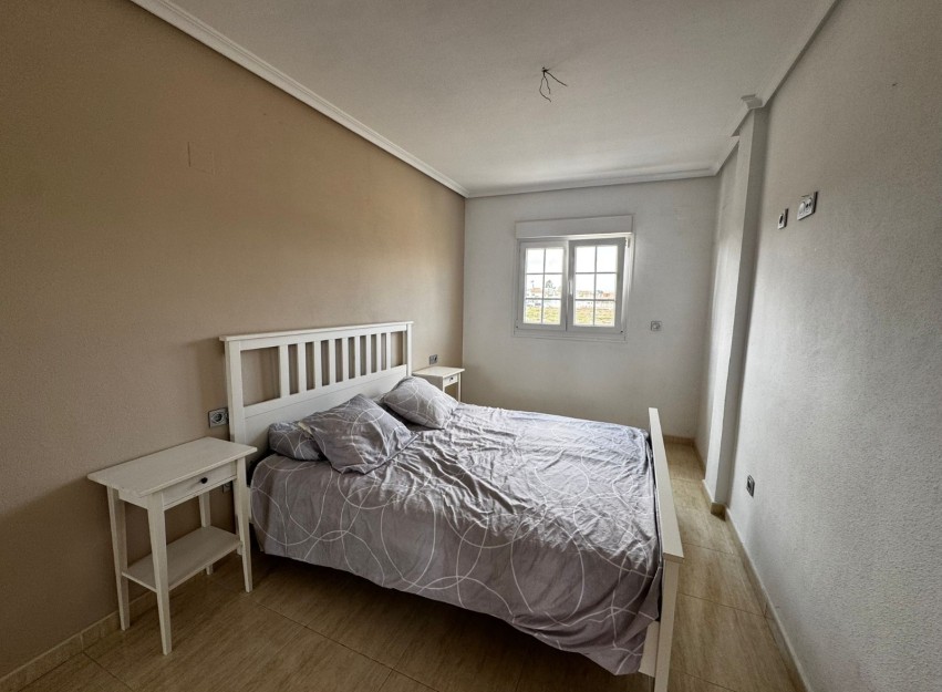 Resale - Apartment - Guardamar del Segura - El Raso