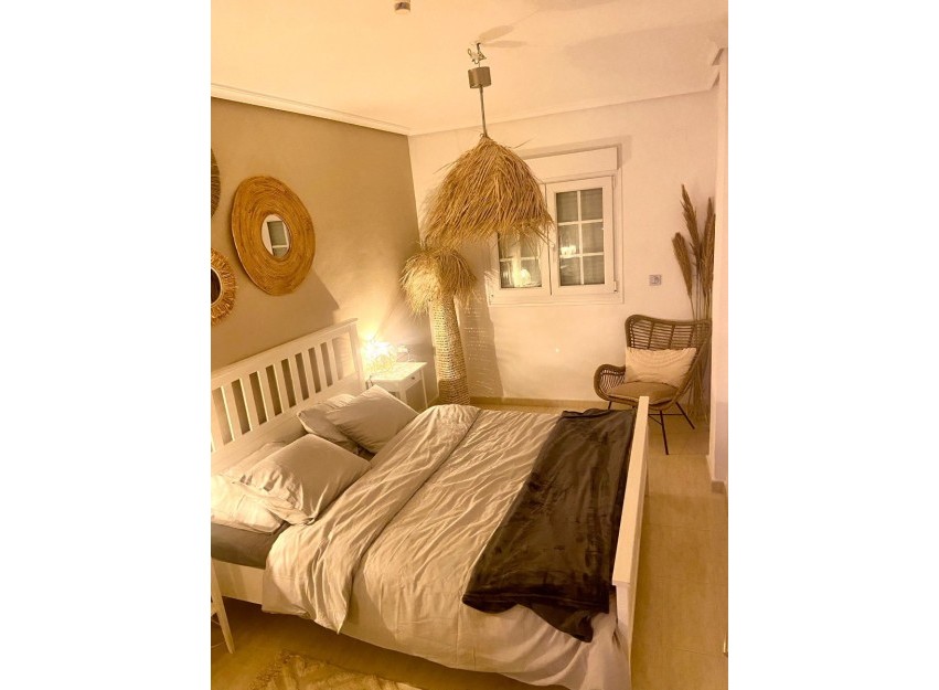 Resale - Apartment - Guardamar del Segura - El Raso