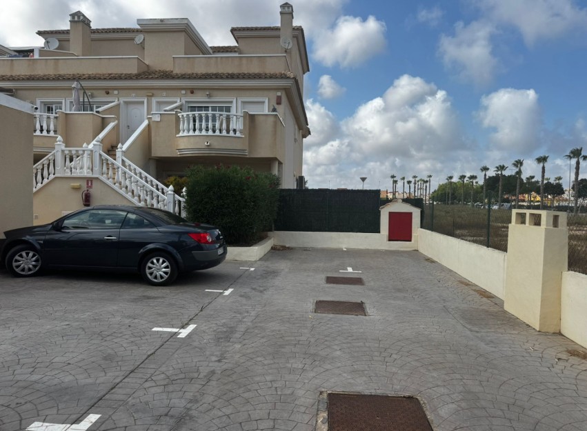 Resale - Apartment - Guardamar del Segura - El Raso