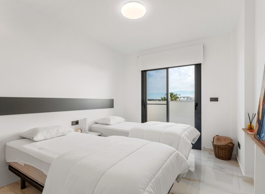 Resale - Apartment - Guardamar del Segura - El Raso