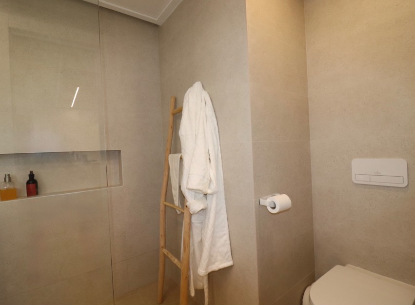 Resale - Apartment - Guardamar del Segura - El Raso