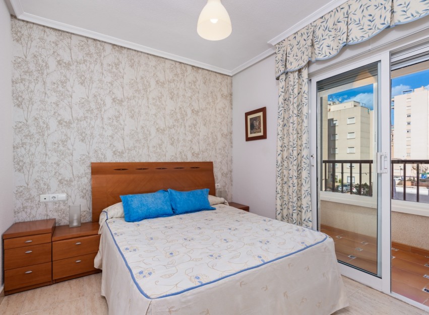 Resale - Apartment - Guardamar del Segura - Pueblo
