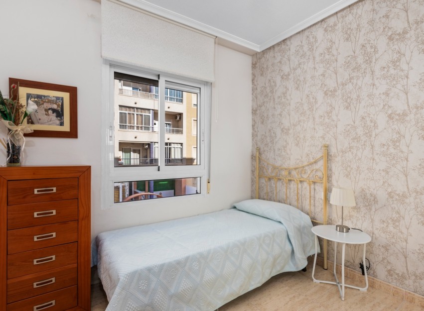 Resale - Apartment - Guardamar del Segura - Pueblo