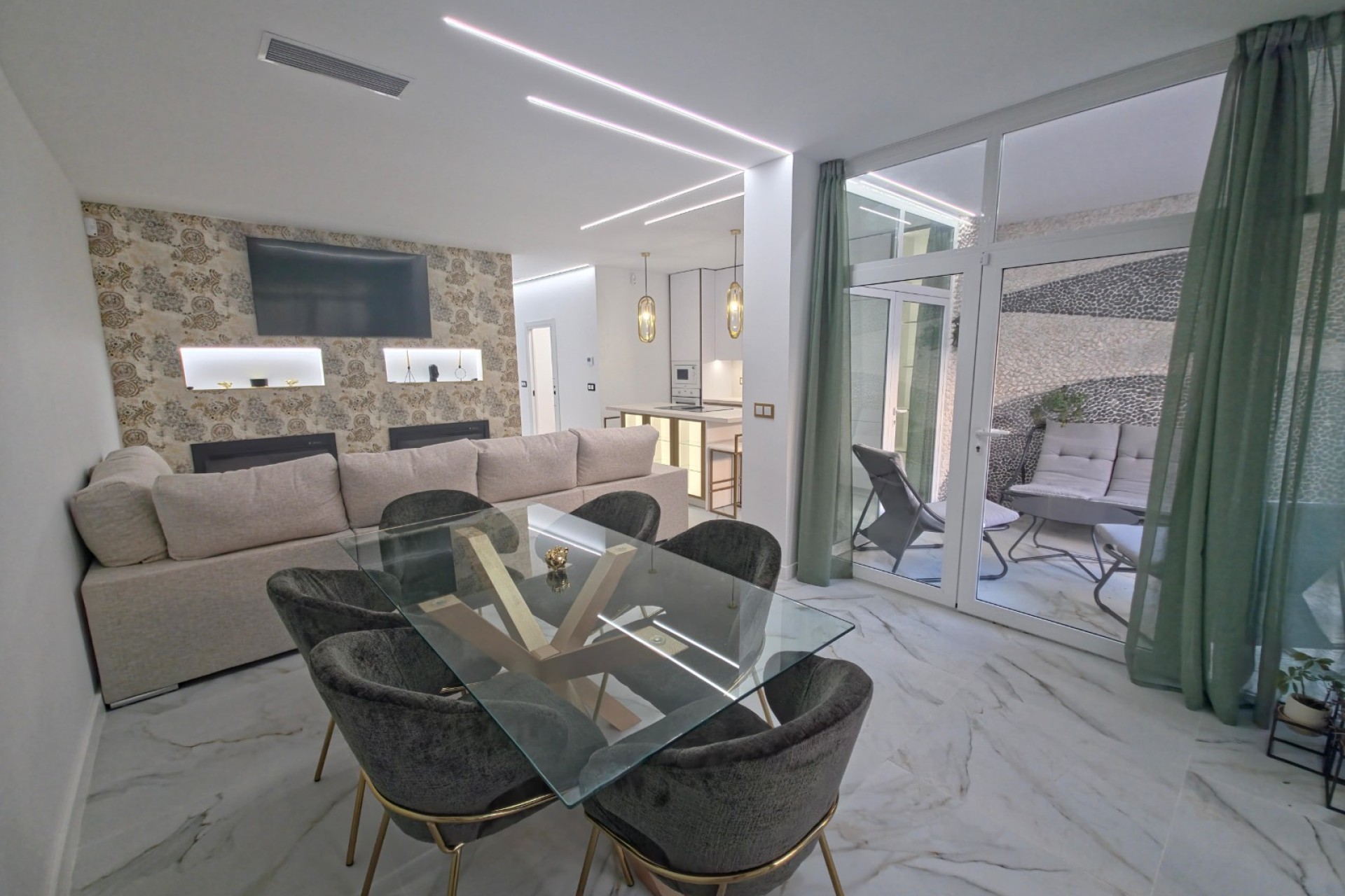 Resale - Apartment - Guardamar del Segura